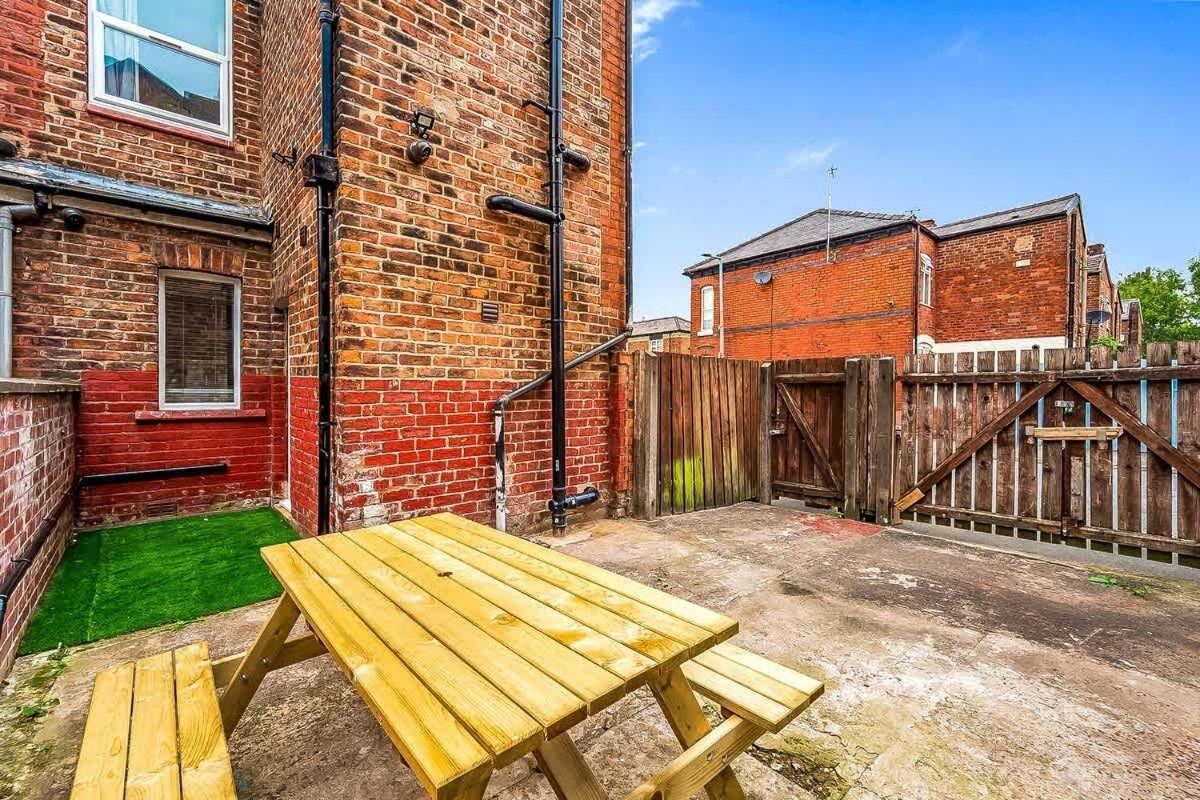 Holiday home Edgeley House